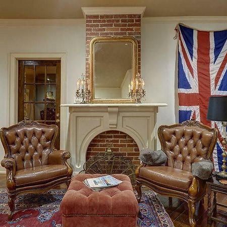 The English Merchant'S Inn ワクサハチー エクステリア 写真